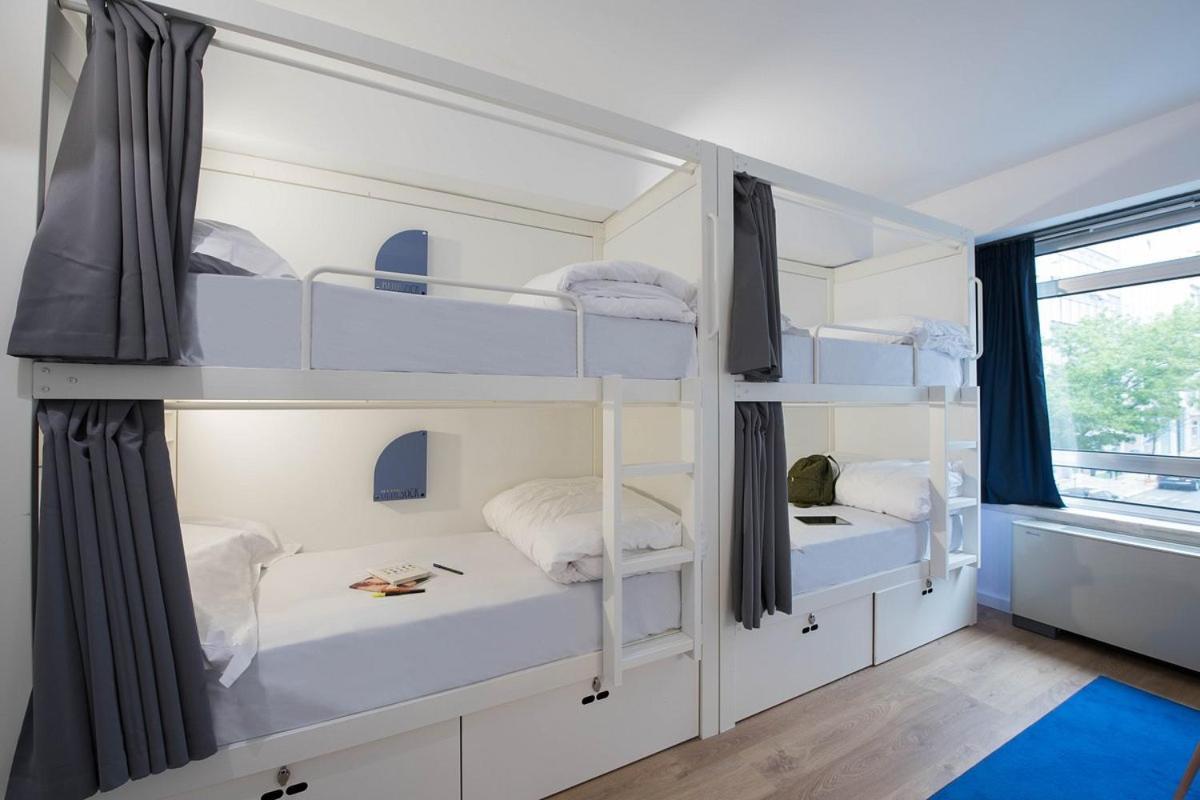Room00 Hostel